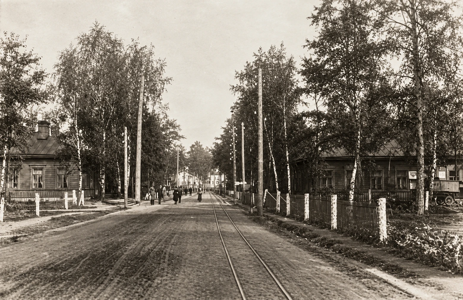 Улица в Барановичах, 1921–1922 годы. Справа — здание YMCA.